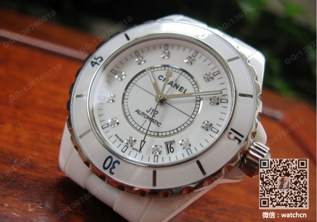 Réplique de montre Chanel série J12