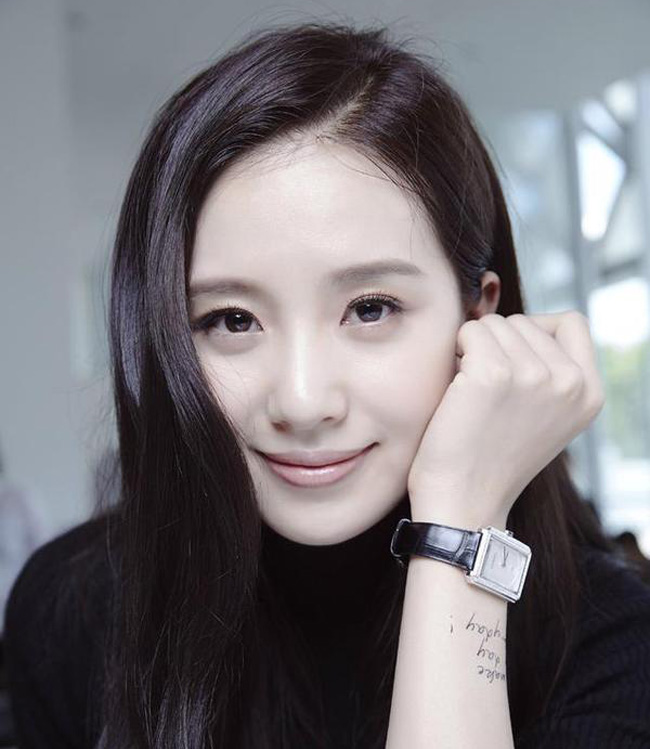 刘诗诗戴表 刘诗诗戴表