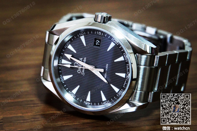 Montre Omega Seamaster AQUA TERRA 150 mètres Montre Omega Seamaster AQUA TERRA 150 mètres