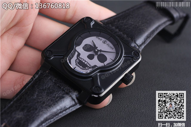 Montre mécanique automatique Bell & Ross collection AVIATION Tête de mort