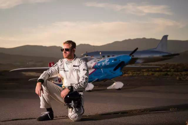 第6代空降而至 豪利时Air Racing飞行大赛系列的魅力 第6代空降而至 豪利时Air Racing飞行大赛系列的魅力