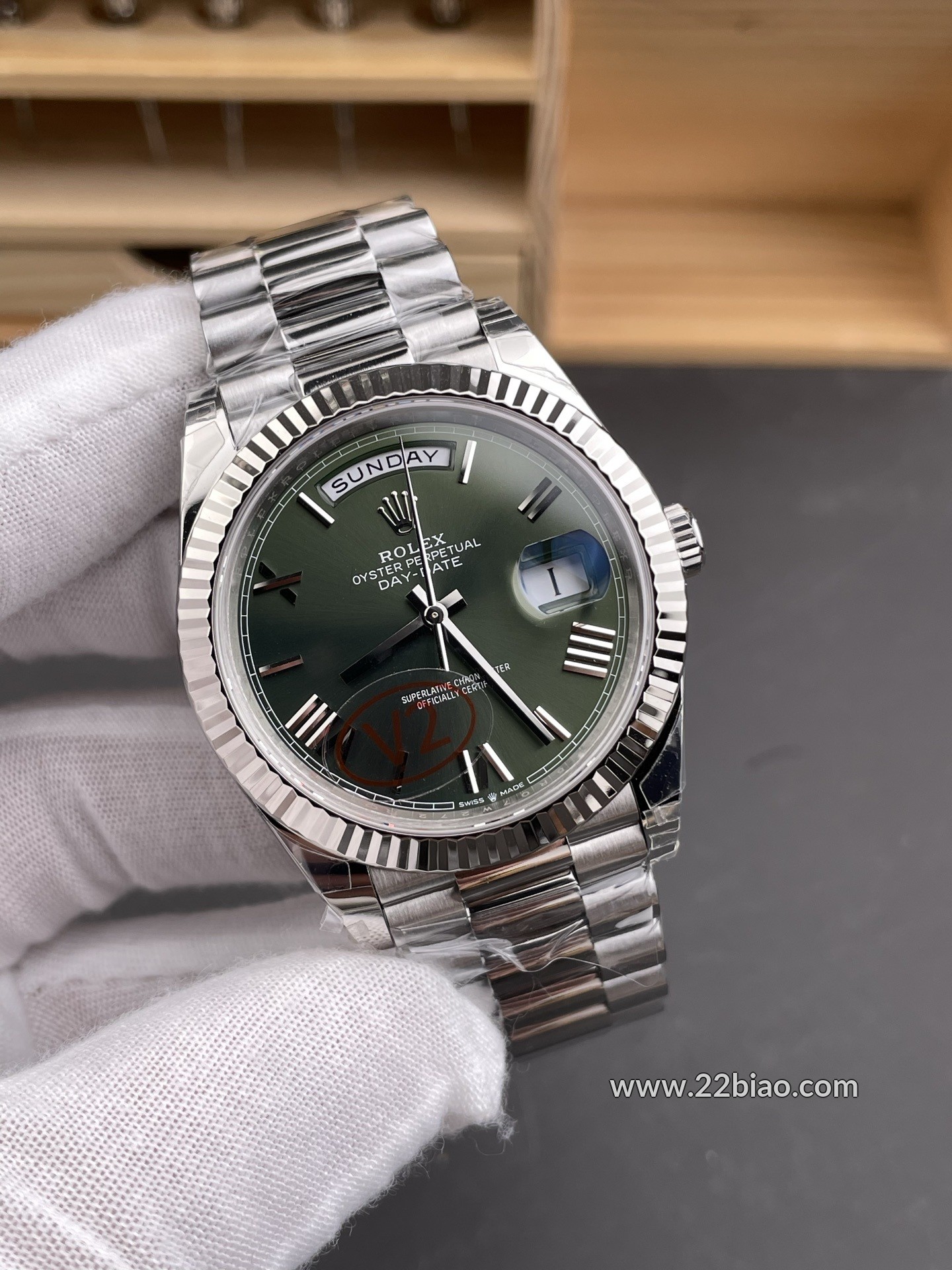 Replica VS Factory Rolex Day-Date 40 Olive Green Dial Men's Mechanical Watch m228239-0007
