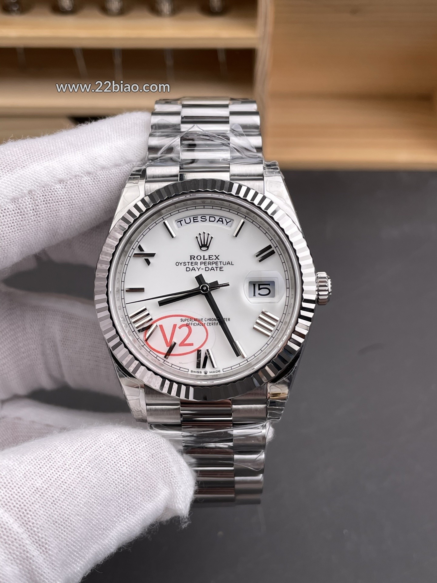 1:1 Replica VS Rolex Day-Date 40 White Roman Dial Men's Watch m228239-0005