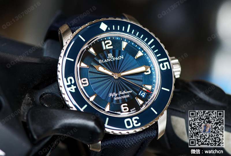 [Boutique] Blancpain Fifty Fathoms series 5015D-1140-52B