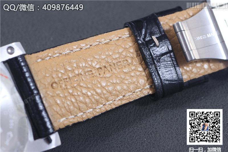 Panerai Luminor Series PAM 00250 Watch