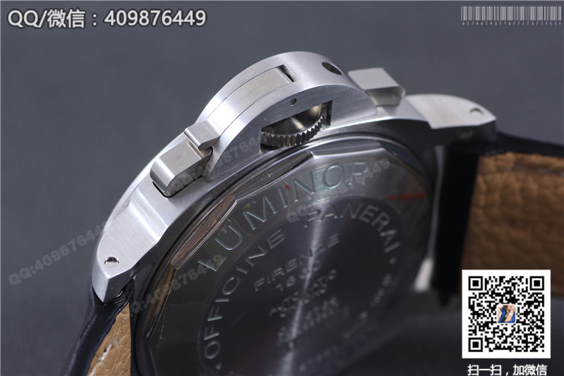 Panerai Luminor Series PAM 00250 Watch