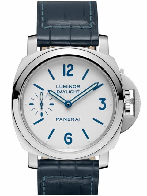 replica Panerai Luminor collection PAM00786 watch