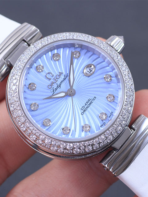 V6 Perfect Edition Omega De Ville Series Ladymatic 425.35.34.20.57.002 Ladies' Diamond-Set Mechanica...