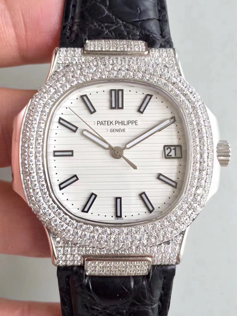 Patek Philippe Sports Nautilus 5719/1G-001 watch