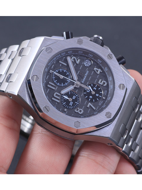Audemars Piguet Royal Oak Offshore series 26470ST.OO.A104CR.01 quartz chronograph men's watch