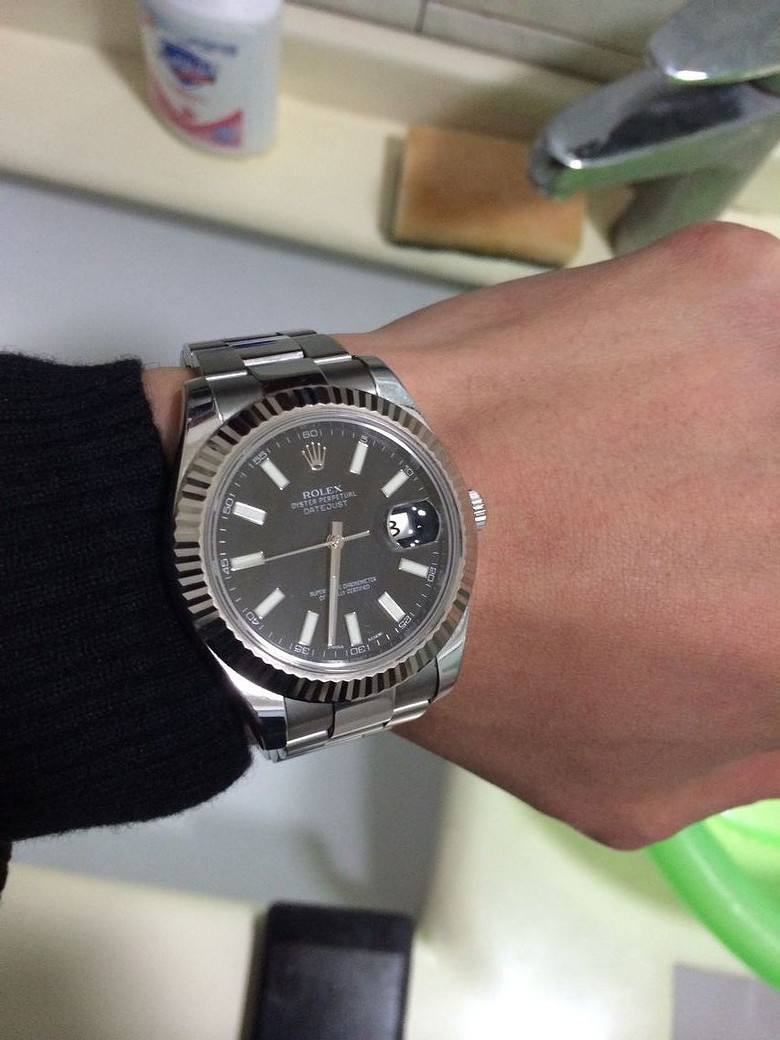 So happy! My first Rolex Oyster Perpetual series 116334