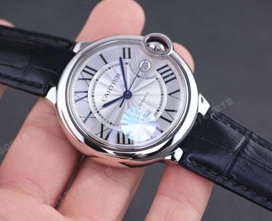 V6 gamyklos „Cartier“ didelio „Ballon Bleu“ W69016Z4 apžvalga