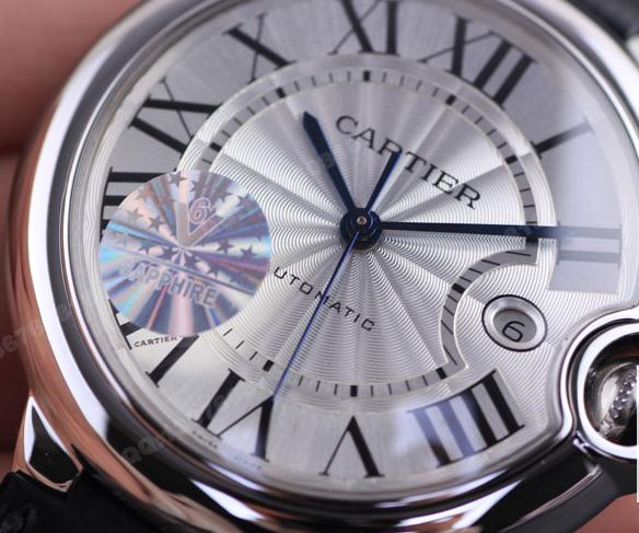 V6 gamyklos „Cartier“ didelio „Ballon Bleu“ W69016Z4 apžvalga