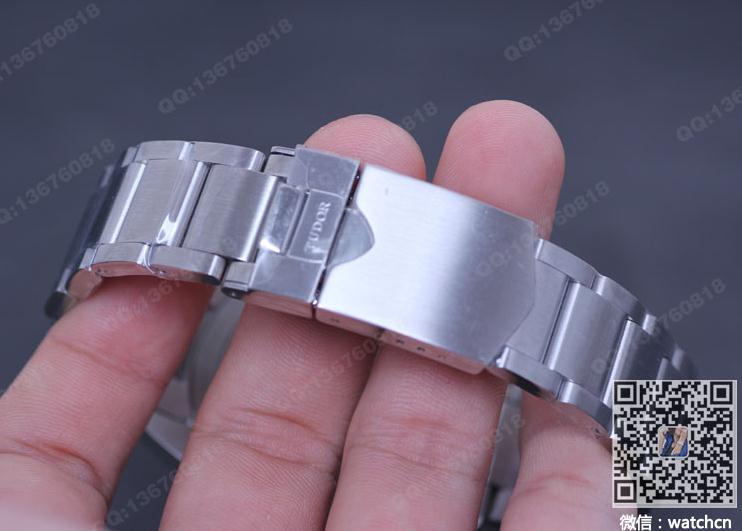 ZF厂神作帝舵小蓝花79220B 解析评测 ZF厂神作帝舵小蓝花79220B 解析评测